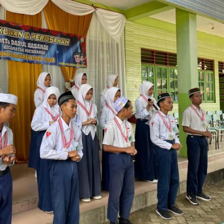 Pengukuhan dan Perpisahan Siswa Siswi MTs Darul Hasanah Desa Simpang Tiga